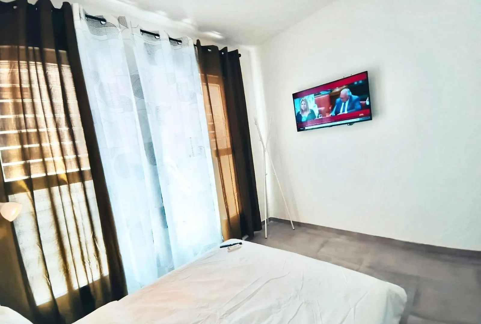 Apartamento Metro Avenida De America 02 Madrid España